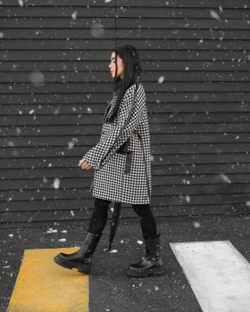 کاپشن زنانه پفی سفید مشکی-IMG_0158_medium.jpg